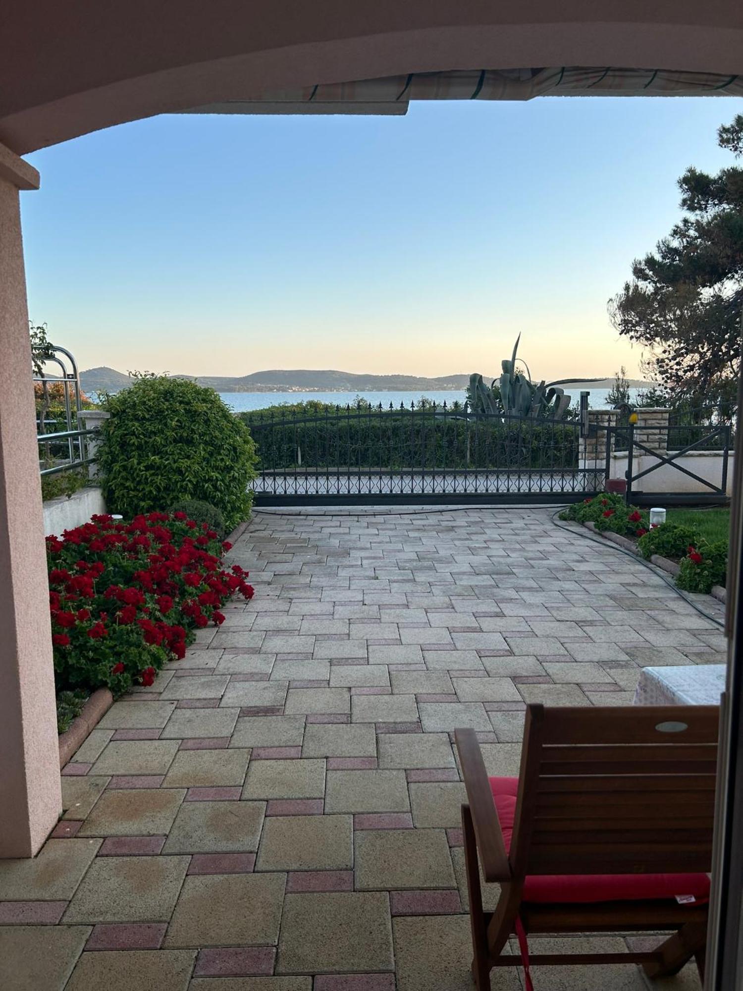 Apartman Strk Sukošan Exterior foto