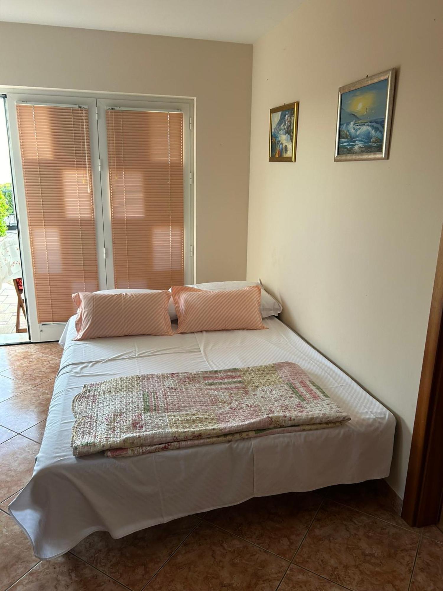 Apartman Strk Sukošan Exterior foto