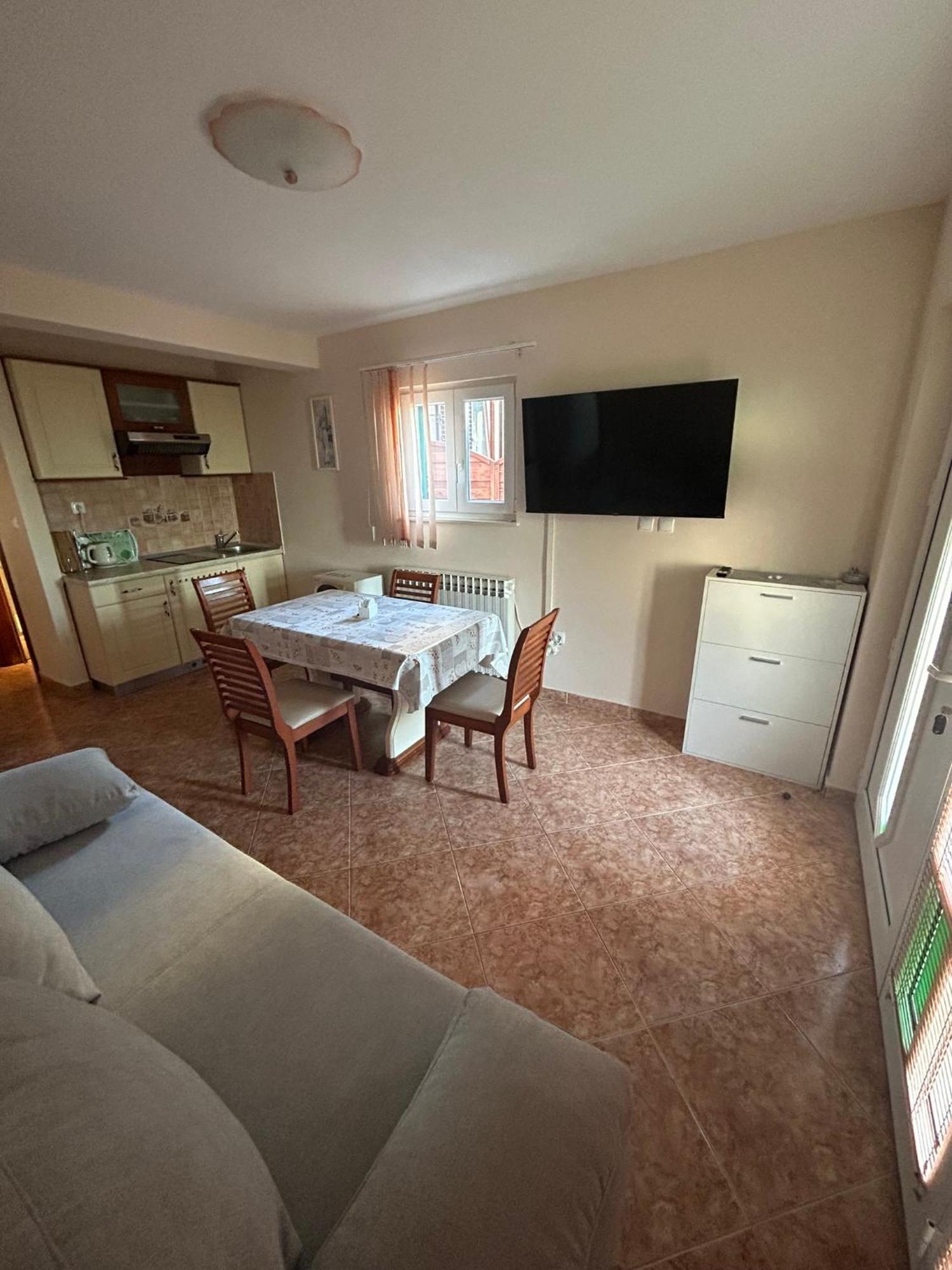 Apartman Strk Sukošan Exterior foto
