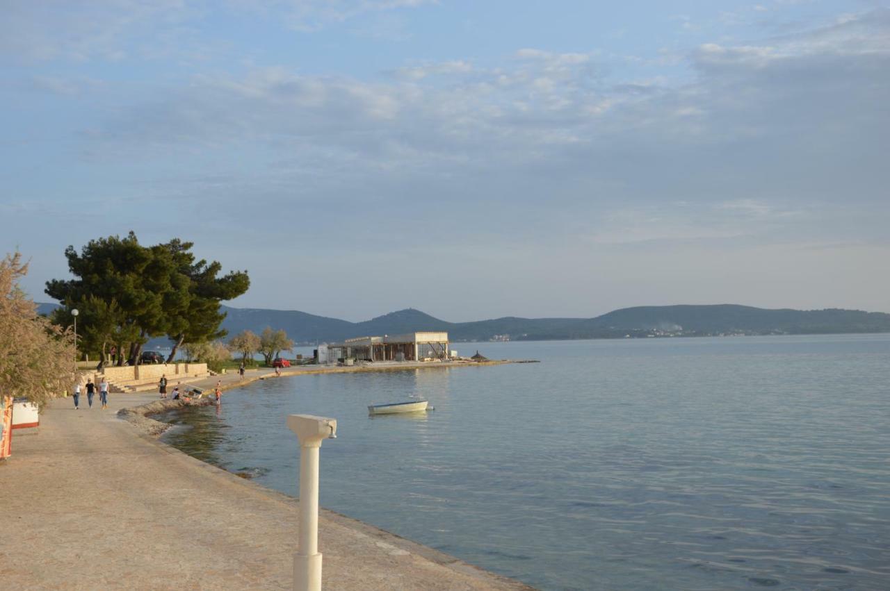Apartman Strk Sukošan Exterior foto